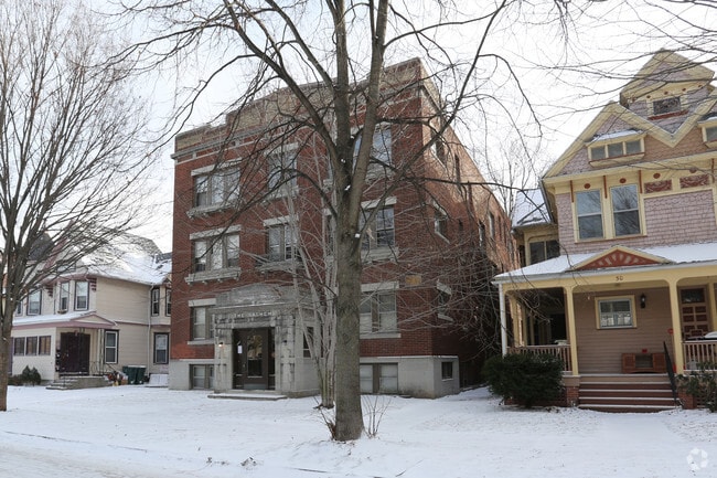 Building Photo - The Sachem Building