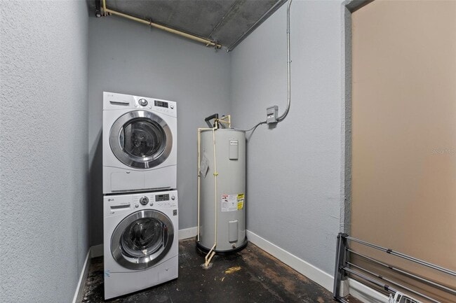 Building Photo - 150 E Robinson St