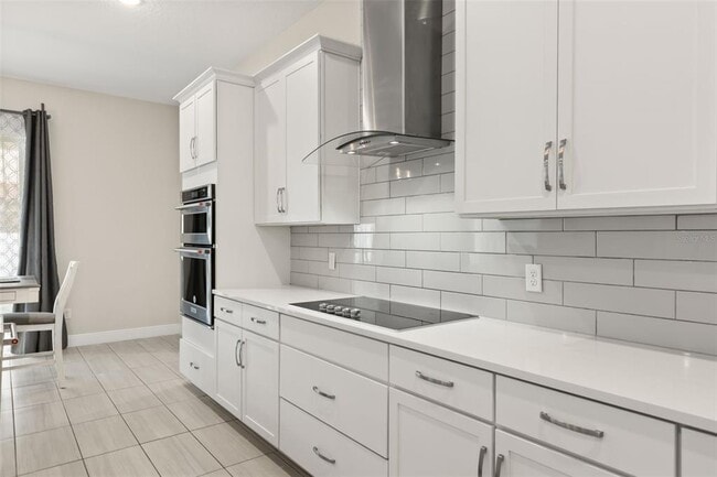 Building Photo - 8373 Ludington Cir