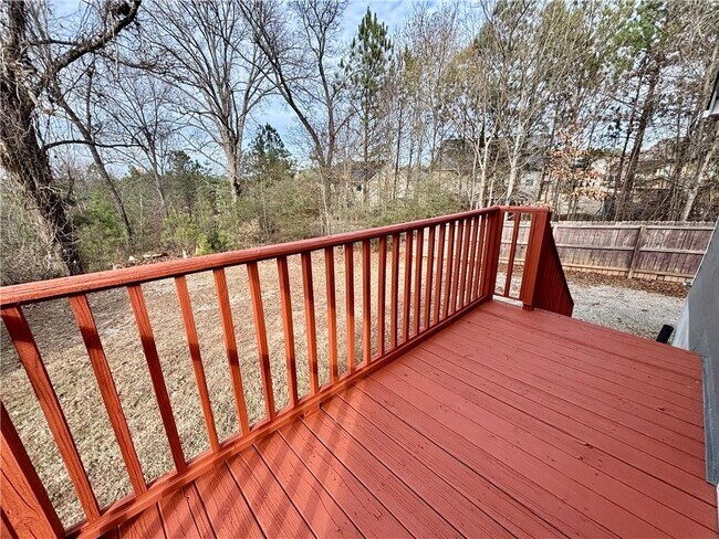 Building Photo - 3302 N Bogan Rd NE