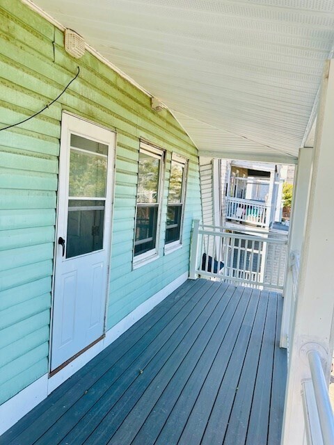 Building Photo - 41 Fellsway E