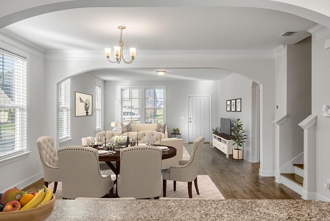 Building Photo - 5035 Napoli Dr