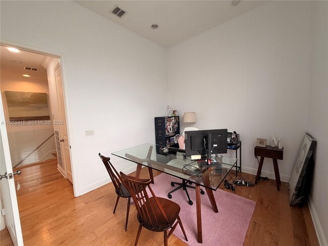 Building Photo - 12450 NW 32nd Manor