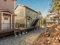 Building Photo - m2078