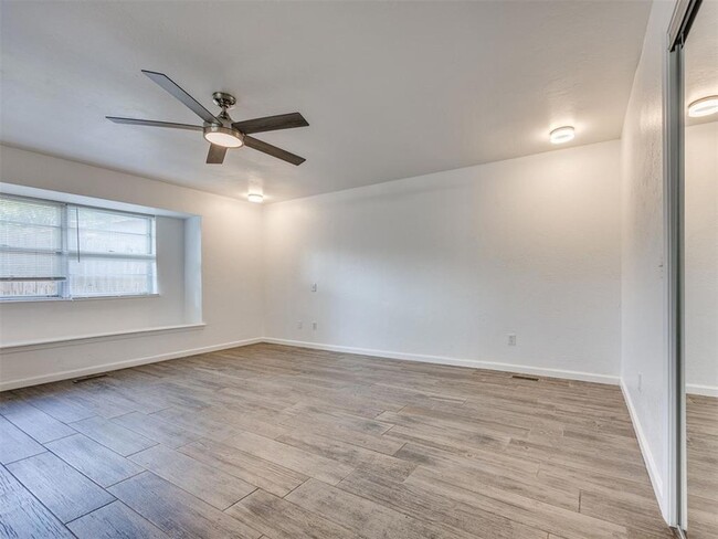 Building Photo - 6312 Overcourt Manor