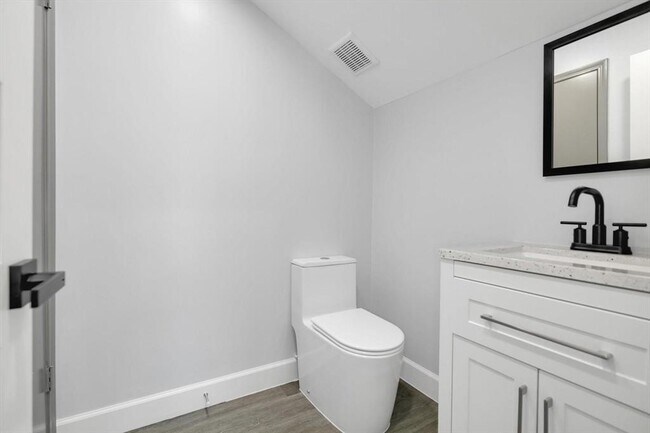 Building Photo - 12564 Memorial Dr