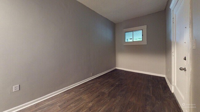 Building Photo - 3889 W.33rd