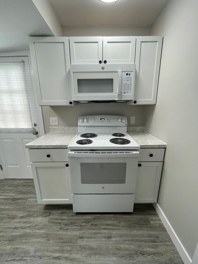 Building Photo - 2415 N 19th St