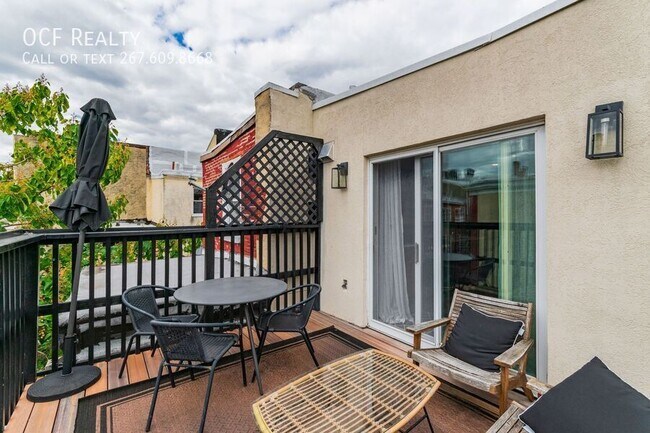 Building Photo - 1620 Mt Vernon St