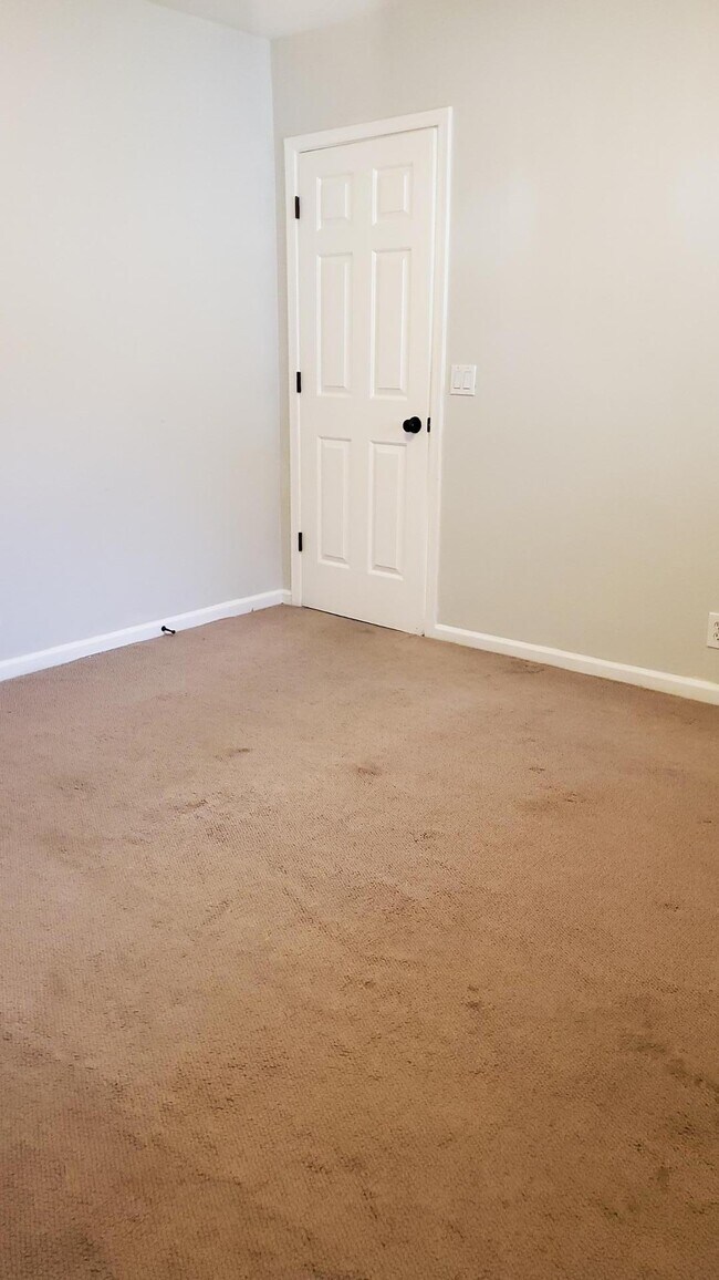 Building Photo - 4128 N 46th Pl