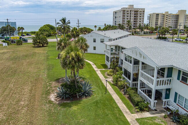 Building Photo - 2186 Jimmy Buffett Mem Hwy