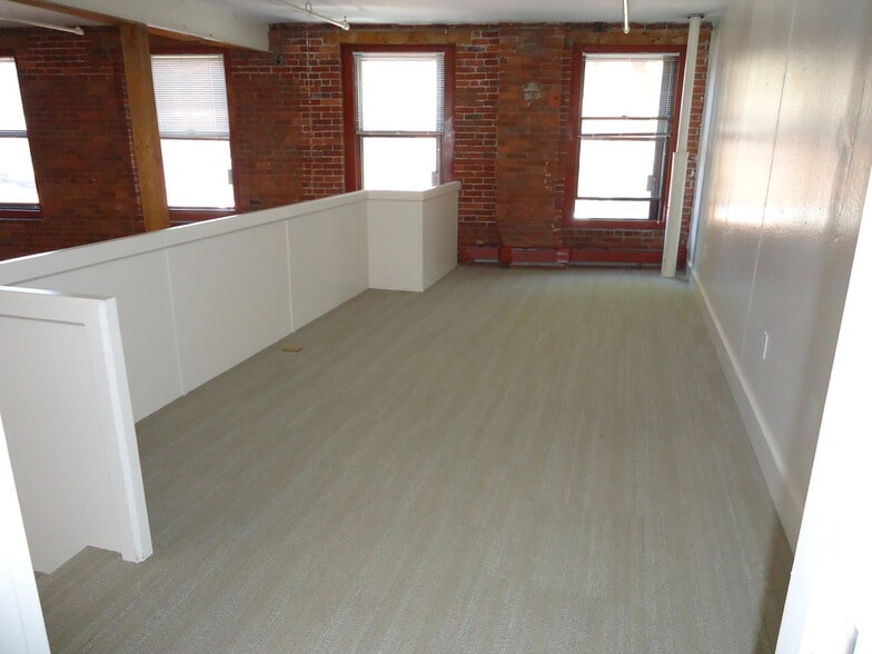 Building Photo - 791 Tremont St