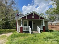Building Photo - 624 Pinoca St
