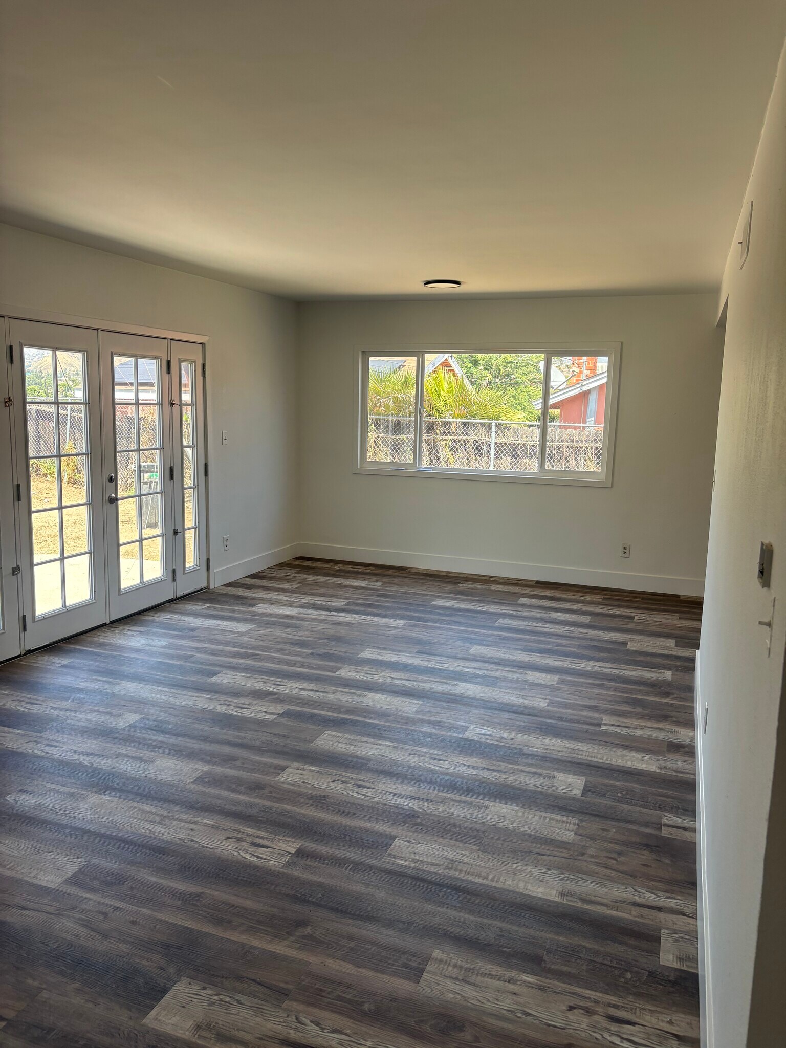 Building Photo - 12349 Glamis St