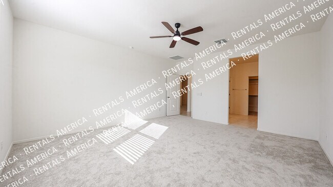 Building Photo - 17175 W Blue Sky Dr