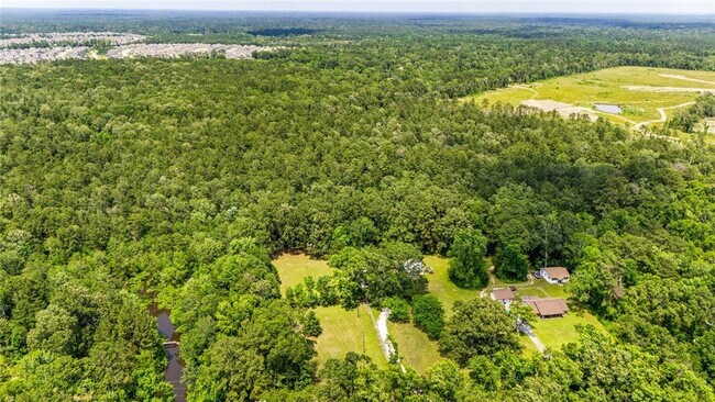 Building Photo - 20339 Pin Oak Loop