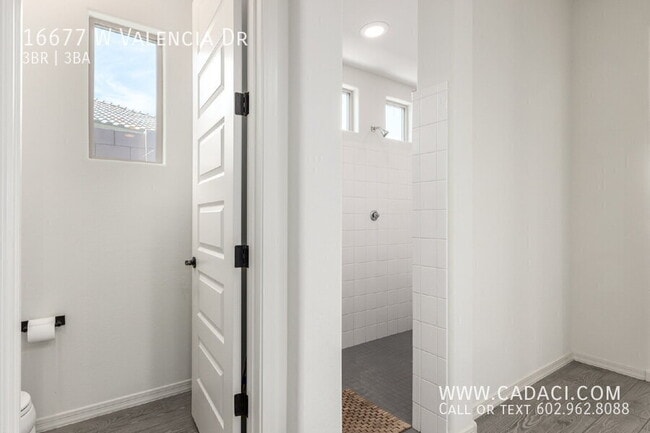 Building Photo - 16677 W Valencia Dr