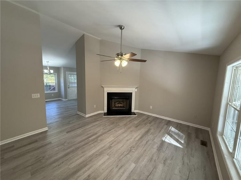 Building Photo - 8111 Oak Arbor Rd