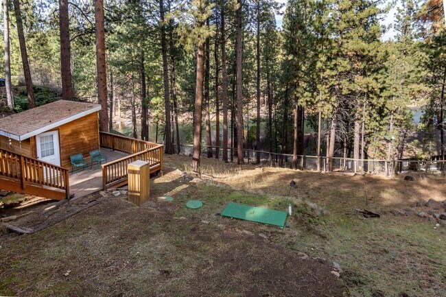 Building Photo - This could be your dream home! Must see!!