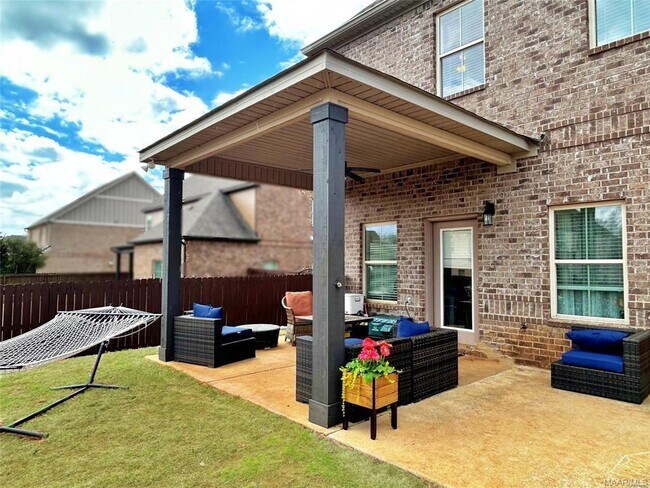 Building Photo - 1418 Tullahoma Dr