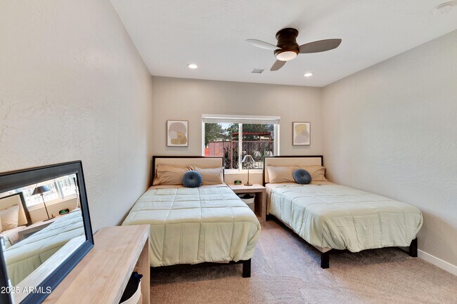 Building Photo - 7074 E Aster Dr