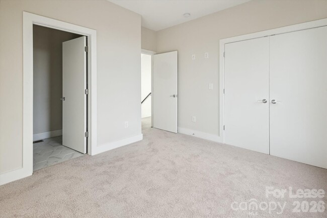 Building Photo - 4528 Radler Ct