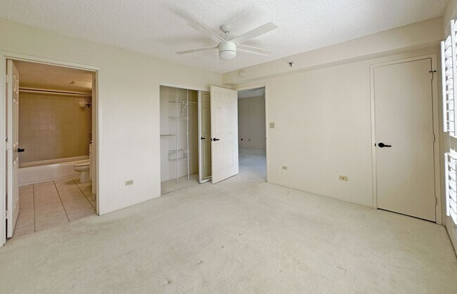 Building Photo - 3075 Ala Poha Pl