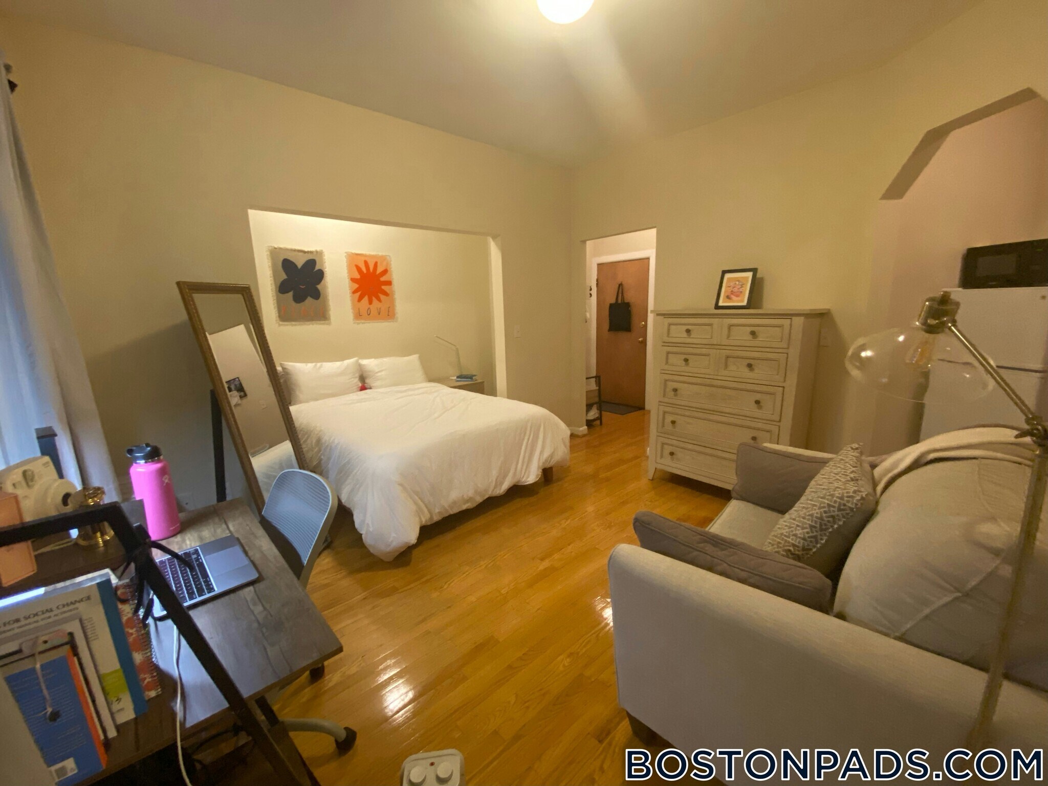 Building Photo - 38 Hemenway St