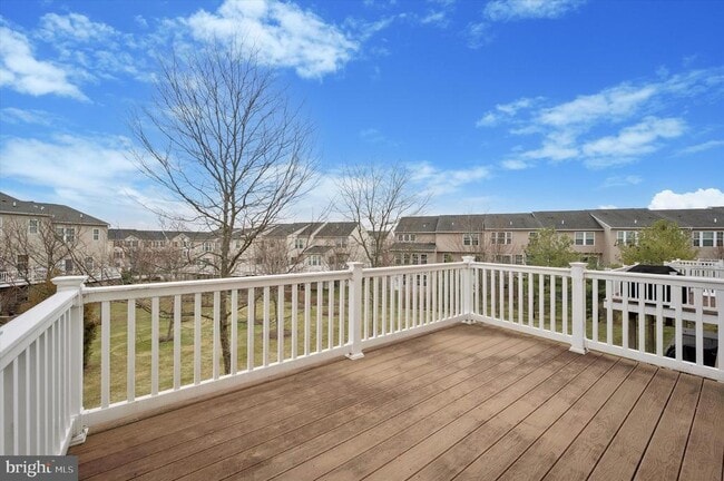 Building Photo - 907 Susan Cir