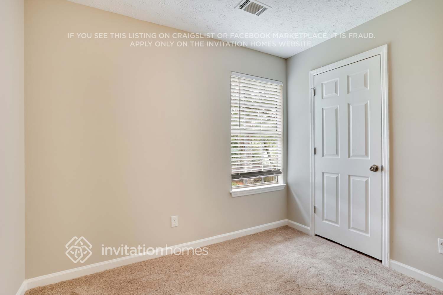 Building Photo - 6574 Eastbriar Dr