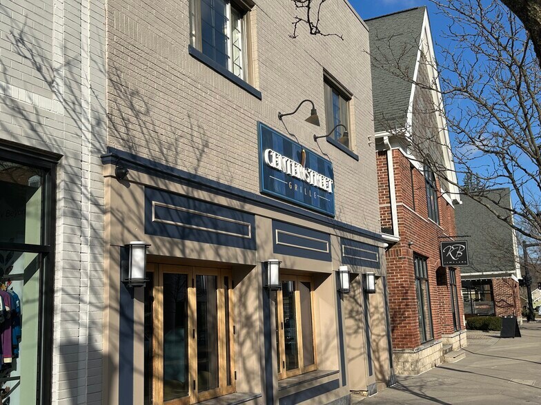 Building Photo - 137 N Center St