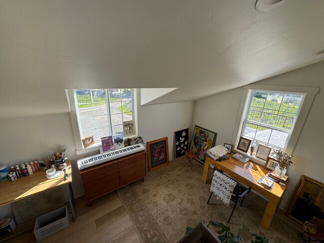 Building Photo - 3730 Roblar Ave