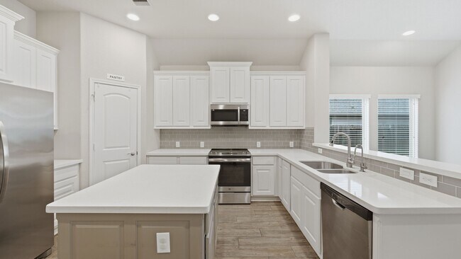 Building Photo - 2973 Coral Way