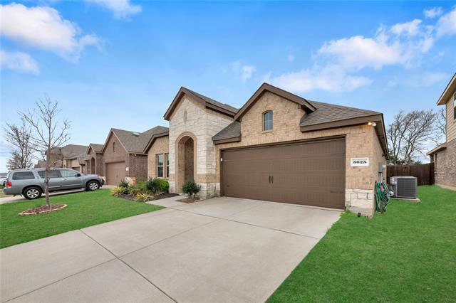 Building Photo - 3025 Frio Rd