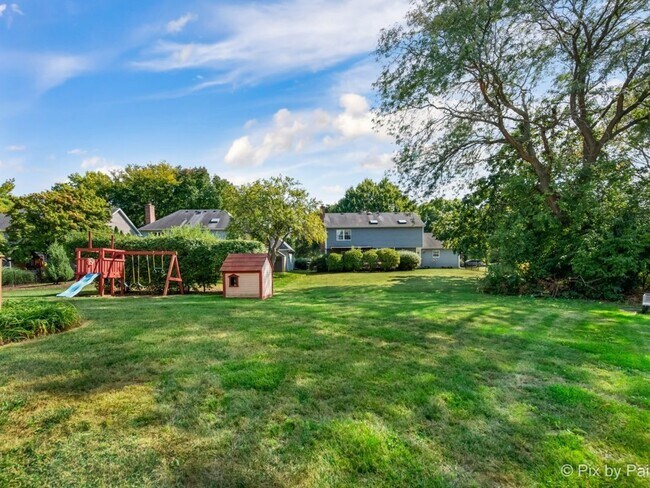 Building Photo - 1412 Rolling Grove Ct