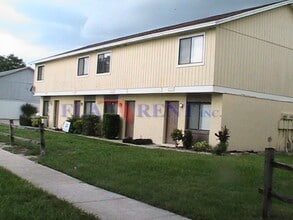 Building Photo - r12078