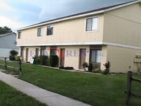 Building Photo - r12078