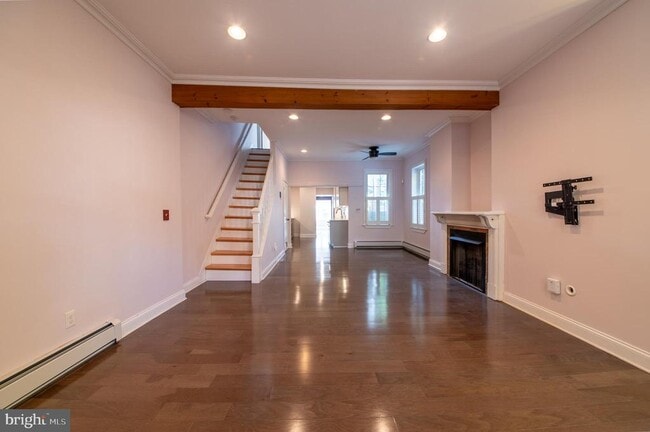 Building Photo - 35 Delaware Ave