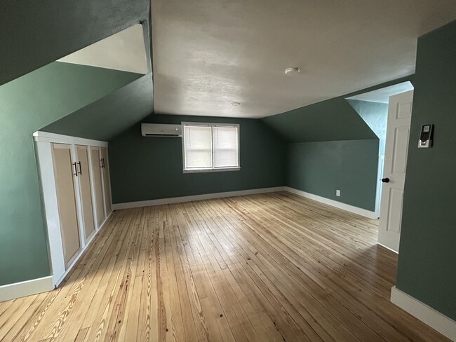 Building Photo - 49 S Mill St