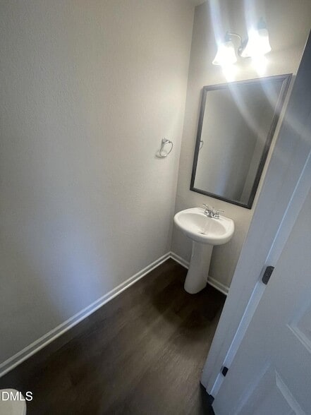 Building Photo - 2065 Wiggins Village Dr