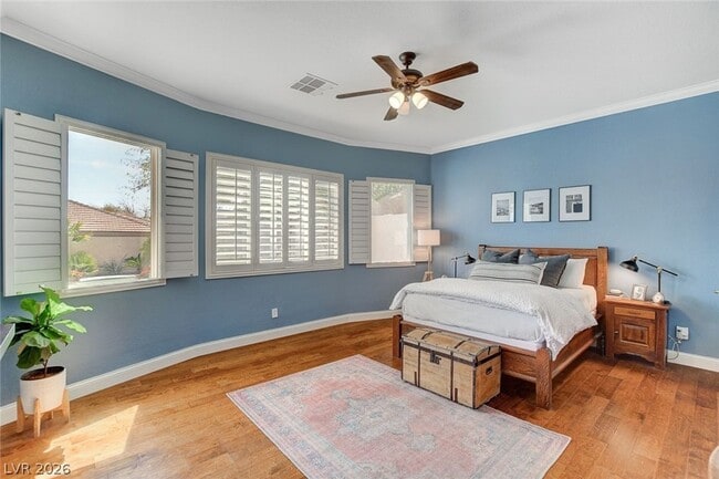 Building Photo - 10553 Linderhof Ave