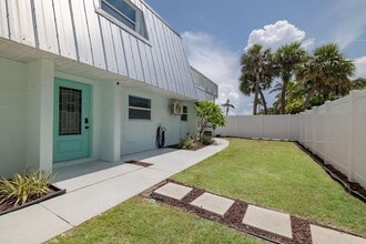 Building Photo - 346 Hernando St