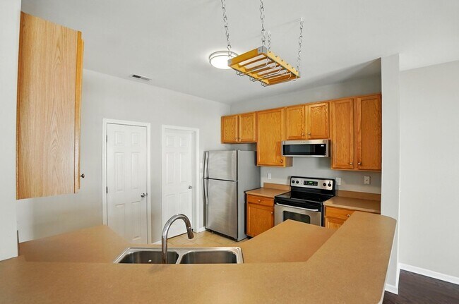 Building Photo - 12244 Stratfield Pl Cir
