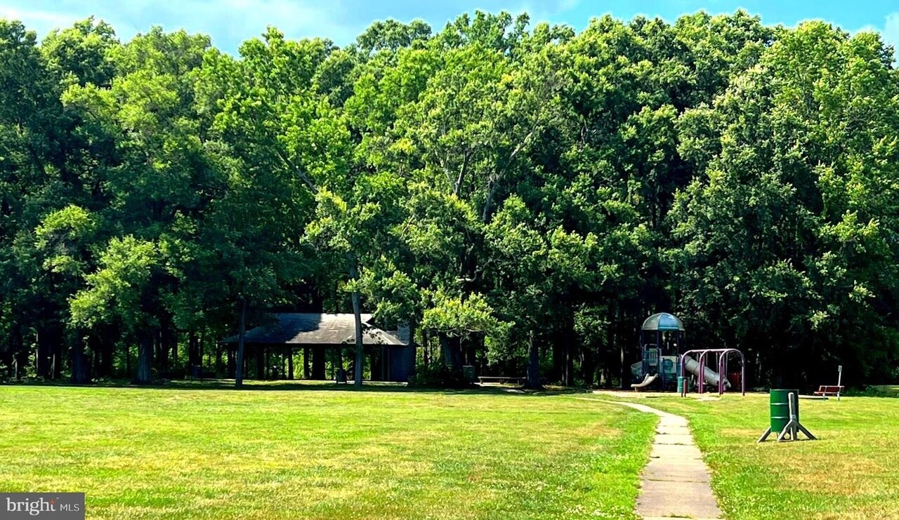 Building Photo - 3949 El Soneta Pl