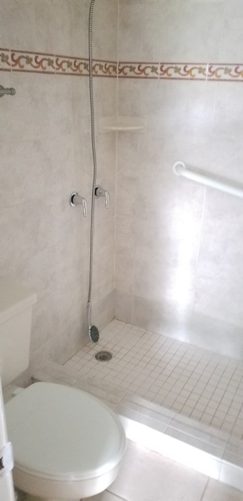 Building Photo - 9135 SW 125th Ave