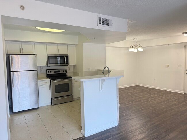 Building Photo - 3708 NW Adriatic Ln