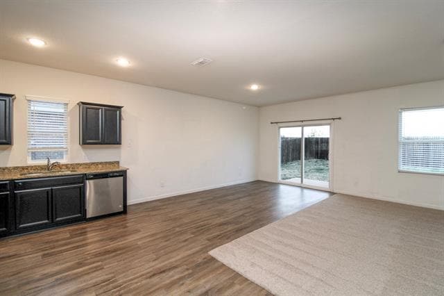 Building Photo - 301 Indian Creek