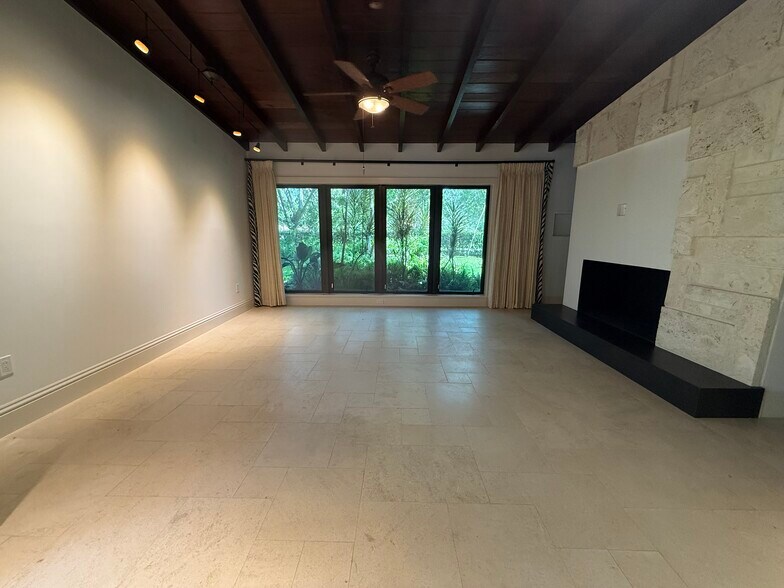 Building Photo - 7801 SW 128th St