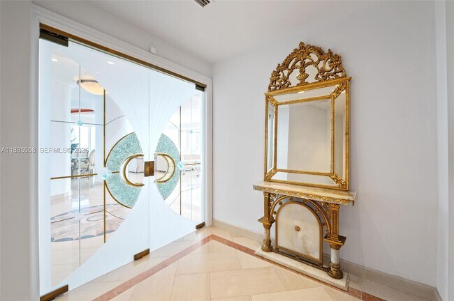 Building Photo - 9601 Collins Ave