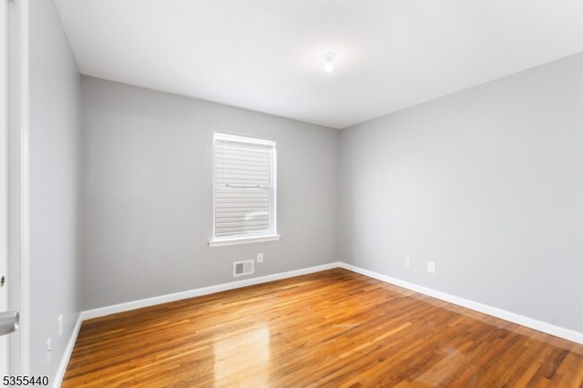 Building Photo - 236 LT Glenn Zamorski Dr
